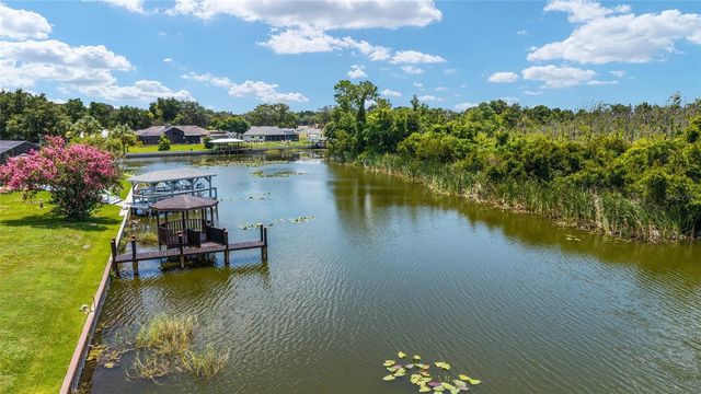 5330 KINGS COURT, Fruitland Park, FL 34731