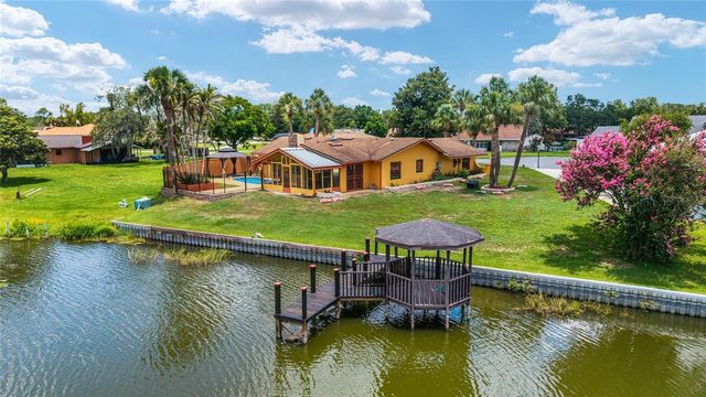 5330 KINGS COURT, Fruitland Park, FL 34731