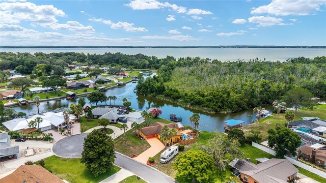 5330 KINGS COURT, Fruitland Park, FL 34731
