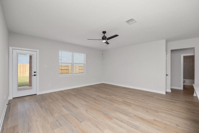 3114 Bolt Rope Drive, Texas City, TX 77510