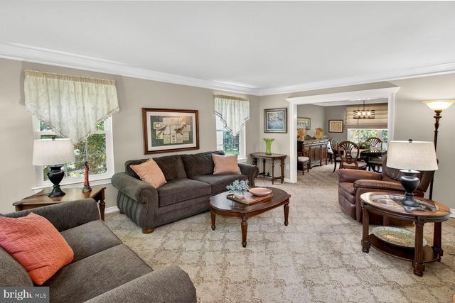 7 CAVESSON TRL, Sewell, NJ 08080