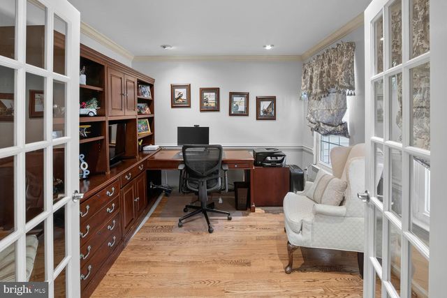 7 CAVESSON TRL, Sewell, NJ 08080