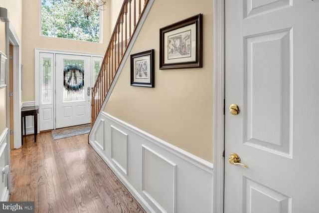 7 CAVESSON TRL, Sewell, NJ 08080