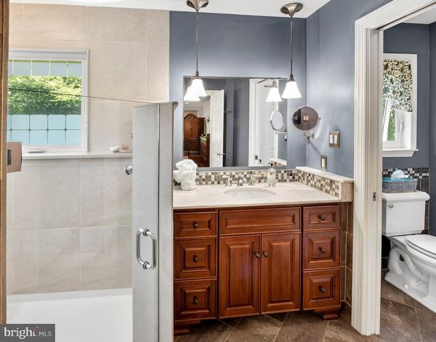 7 CAVESSON TRL, Sewell, NJ 08080