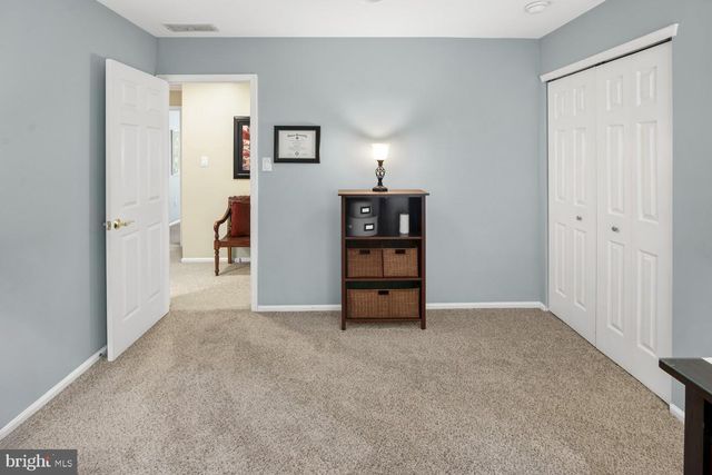 7 CAVESSON TRL, Sewell, NJ 08080