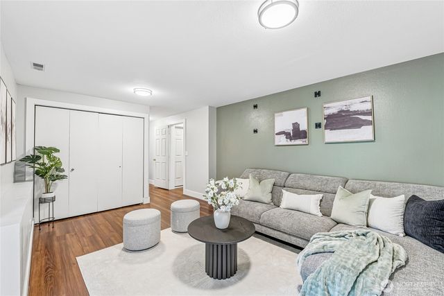 2411 82nd Avenue NE, Lake Stevens, WA 98258