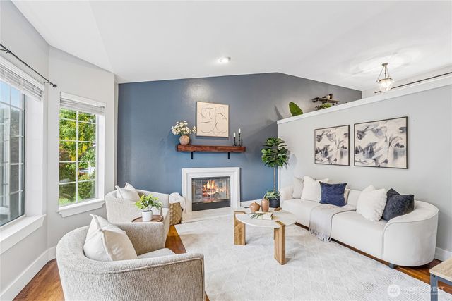 2411 82nd Avenue NE, Lake Stevens, WA 98258
