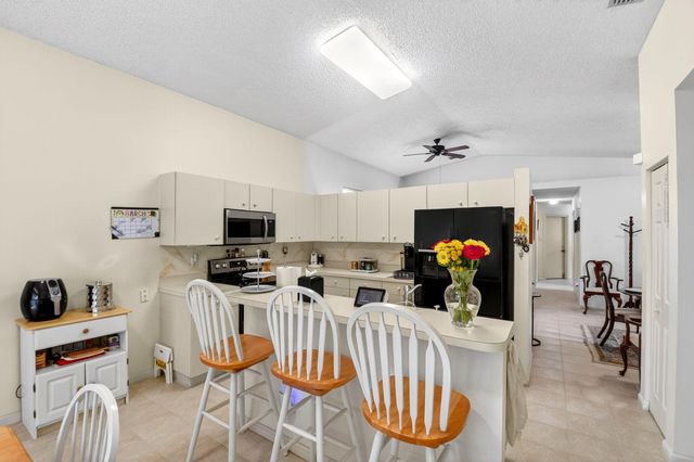 8038 Stirrup Cay Court, Boynton Beach, FL 33436