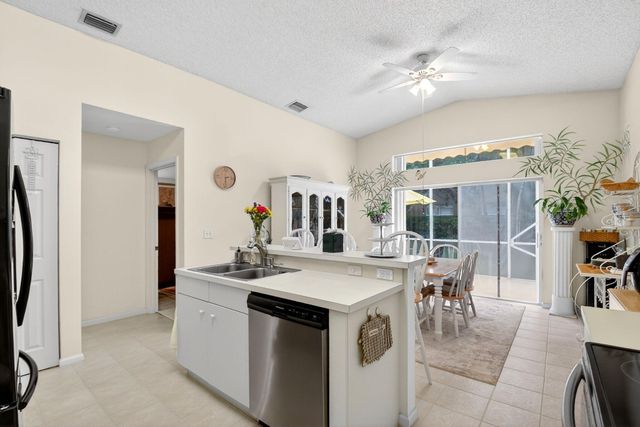 8038 Stirrup Cay Court, Boynton Beach, FL 33436