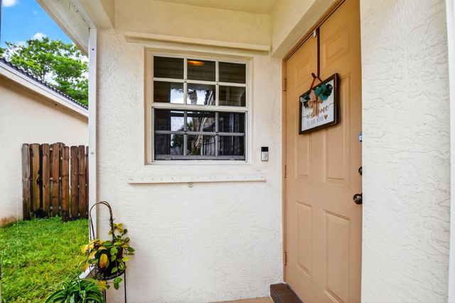 8038 Stirrup Cay Court, Boynton Beach, FL 33436