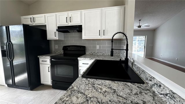 237 WALPOLE LOOP, Davenport, FL 33897