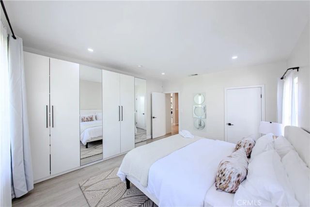 507 N Formosa, Los Angeles, CA 90036