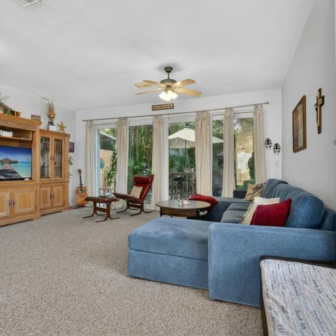 1950 NE 7th Street 105, Deerfield Beach, FL 33441