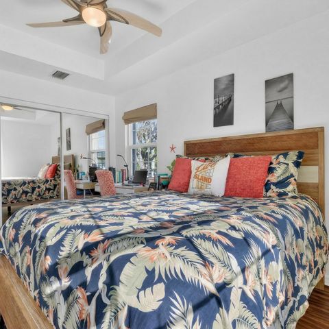 1950 NE 7th Street 105, Deerfield Beach, FL 33441