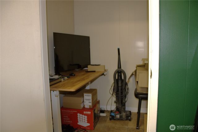 1420 Simpson Avenue, Aberdeen, WA 98520