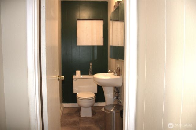 1420 Simpson Avenue, Aberdeen, WA 98520