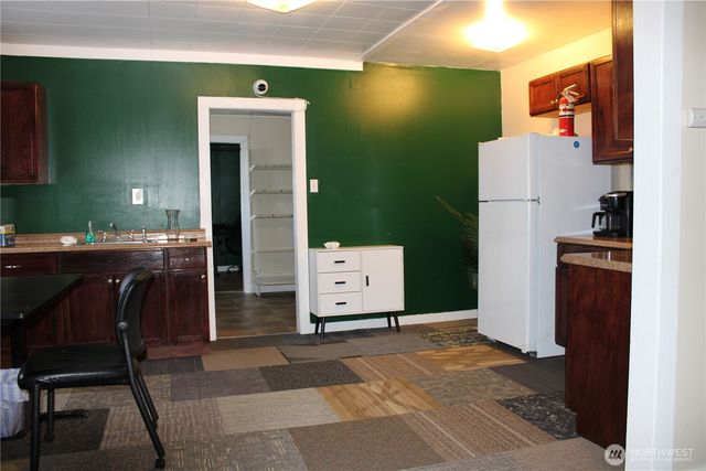 1420 Simpson Avenue, Aberdeen, WA 98520