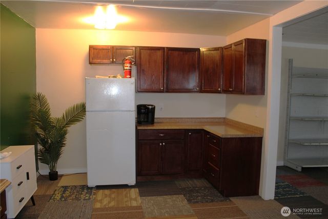 1420 Simpson Avenue, Aberdeen, WA 98520