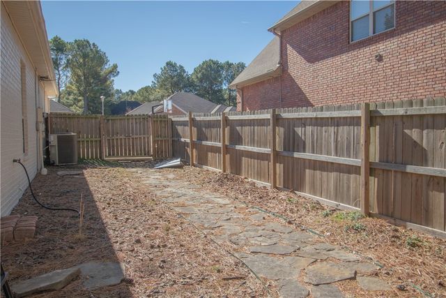4518 Olive Tree Avenue, Springdale, AR 72762
