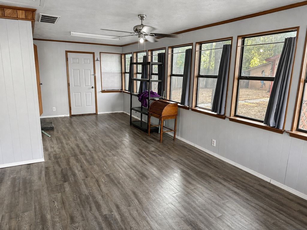 801 Paula Street, Kennedale, TX 76060 — photo 2