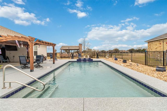 364 Colovista PKWY, Bastrop, TX 78602