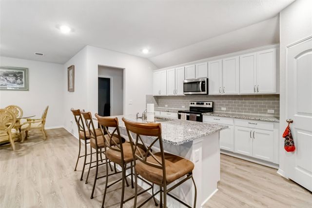 364 Colovista PKWY, Bastrop, TX 78602