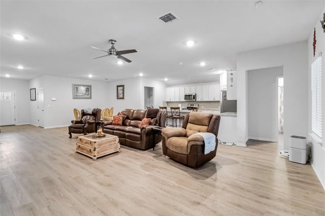364 Colovista PKWY, Bastrop, TX 78602