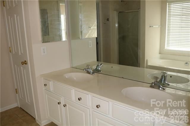 8115 Kincaid Court, Charlotte, NC 28277