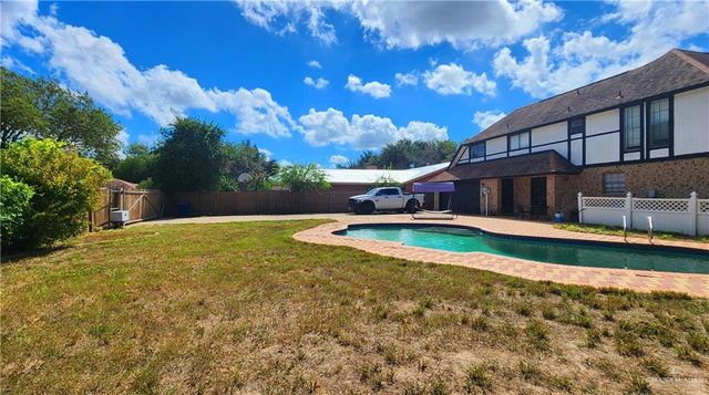119 E Iris Avenue, Mcallen, TX 78501