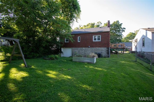 3711 Aberdeen Avenue, Alton, IL 62002