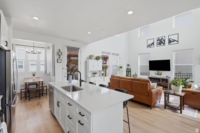 7761 S OWENS VIEW WAY, West Jordan, UT 84081
