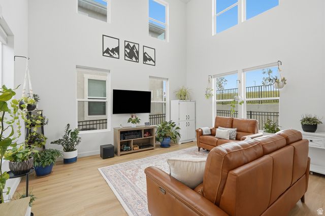 7761 S OWENS VIEW WAY, West Jordan, UT 84081