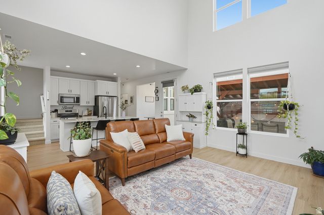 7761 S OWENS VIEW WAY, West Jordan, UT 84081