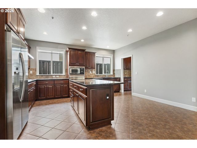 5245 Nw 133RD Ave, Portland, OR 97229