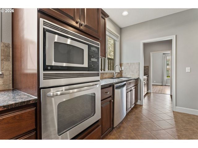 5245 Nw 133RD Ave, Portland, OR 97229