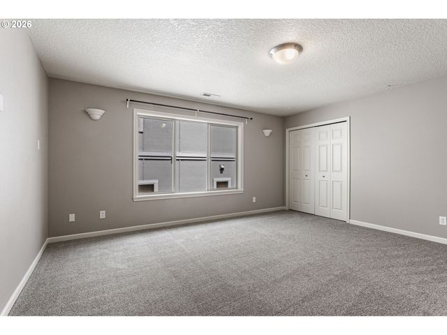 5245 Nw 133RD Ave, Portland, OR 97229