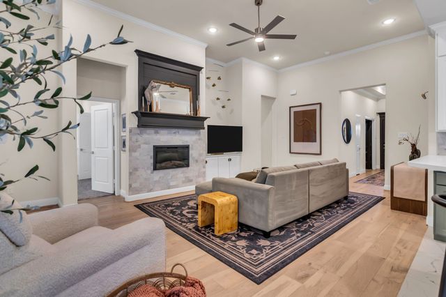 109 St Meena Court, Fort Worth, TX 76120