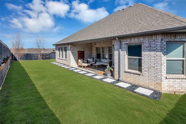 109 St Meena Court, Fort Worth, TX 76120