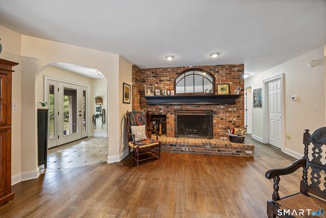 130 Fairhaven Drive, Middlebury, CT 06762