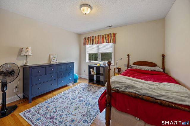 130 Fairhaven Drive, Middlebury, CT 06762