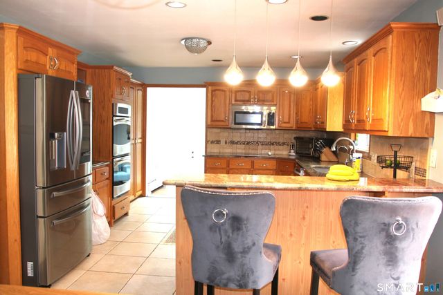 143 Soundview Avenue, Shelton, CT 06484