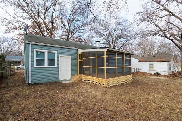 2507 S Arlington Avenue, Independence, MO 64052