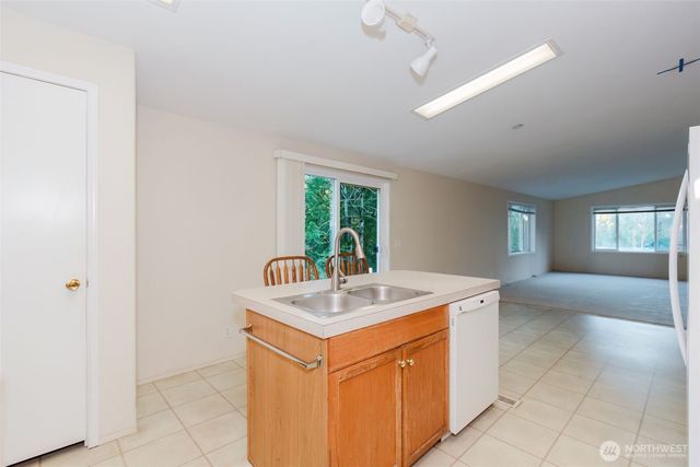 360 E Rasor Road, Belfair, WA 98528