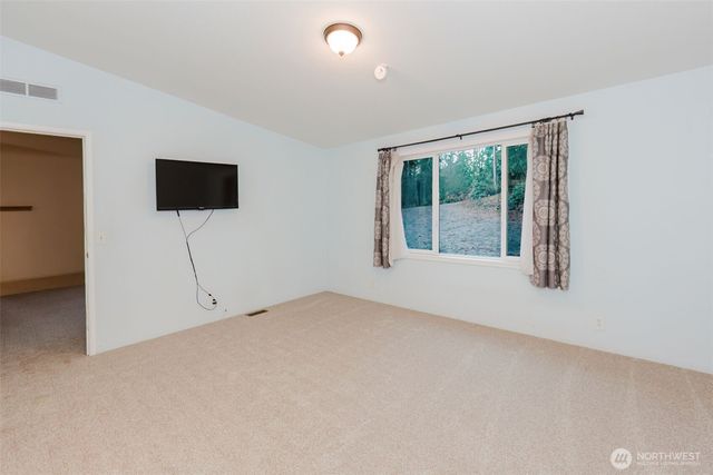 360 E Rasor Road, Belfair, WA 98528