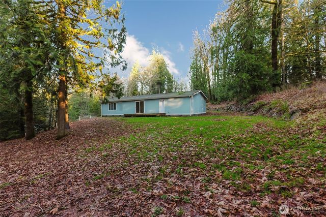 360 E Rasor Road, Belfair, WA 98528