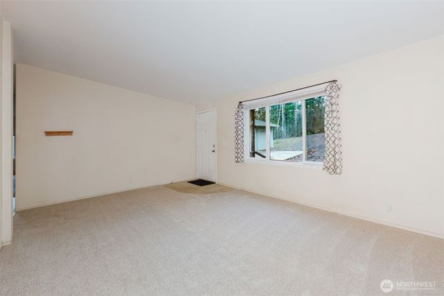 360 E Rasor Road, Belfair, WA 98528