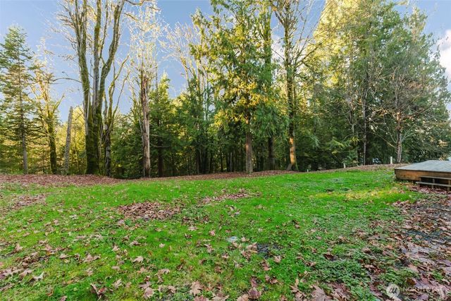 360 E Rasor Road, Belfair, WA 98528