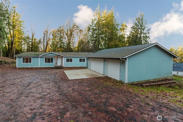 360 E Rasor Road, Belfair, WA 98528