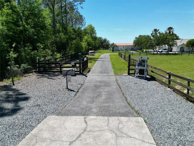 26914 MONDON HILL ROAD, Brooksville, FL 34601