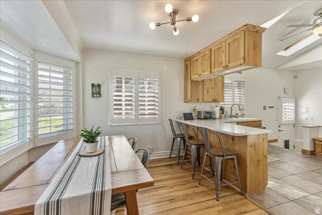 1532 E LANEBROOK LN, Salt Lake City, UT 84124